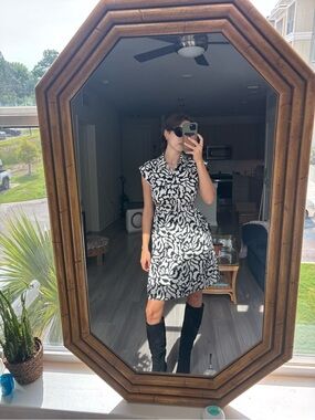 Black & White Printed Cap-Sleeve Dress